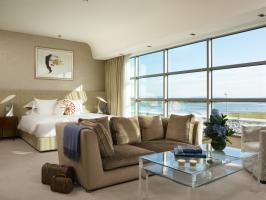 Hotel The G &